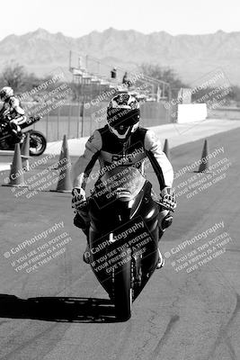 media/Apr-01-2023-2WTD (Sat) [[9aaf6867f7]]/Around the Pits/